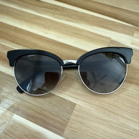 Fendi Sunglasses - Picture 1 of 5